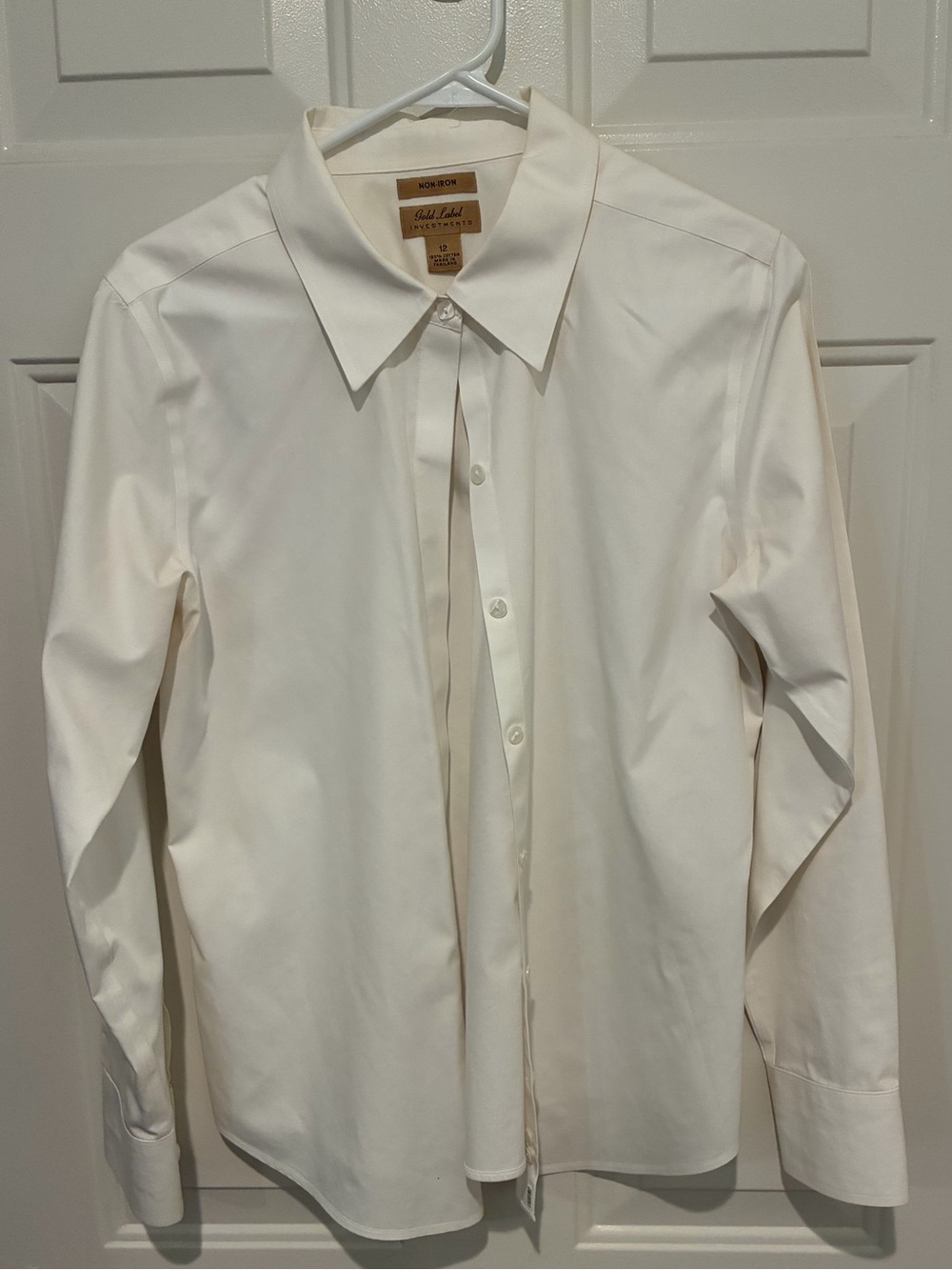 Women’s Classic White Button-Down Collared Shirt